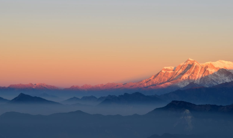 Resorts Near National Parks for Nature Lovers